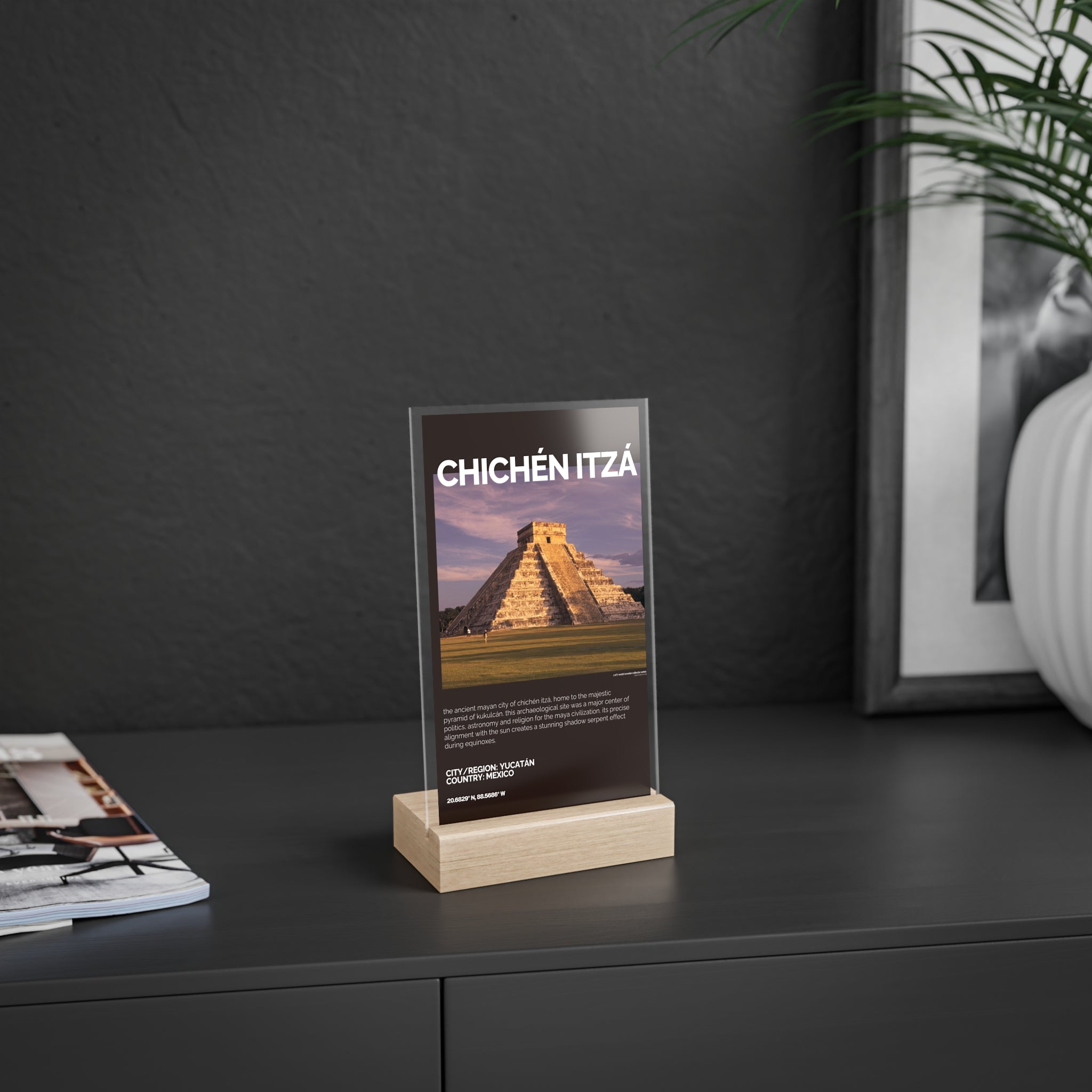 Chichén Itzá Acrylschild mit Holzständer | Sammlerstück & Geschenk - World Wonder Collector Series