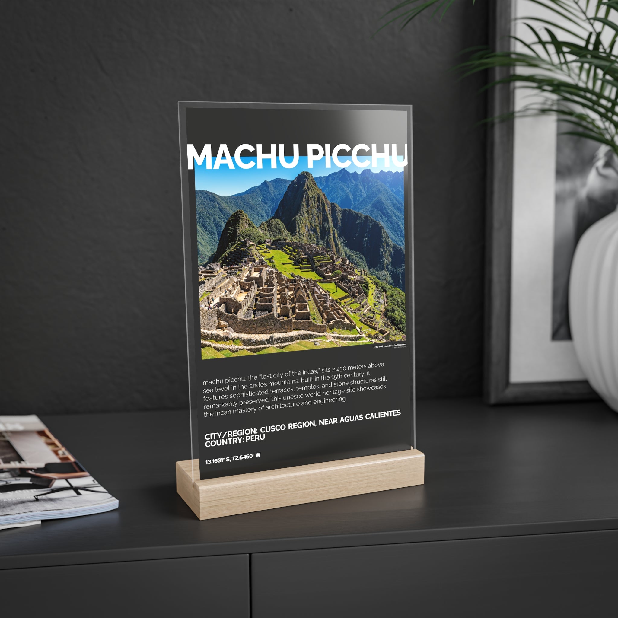 Machu Picchu Acrylschild mit Holzständer | Sammlerstück & Geschenk - World Wonder Collector Series