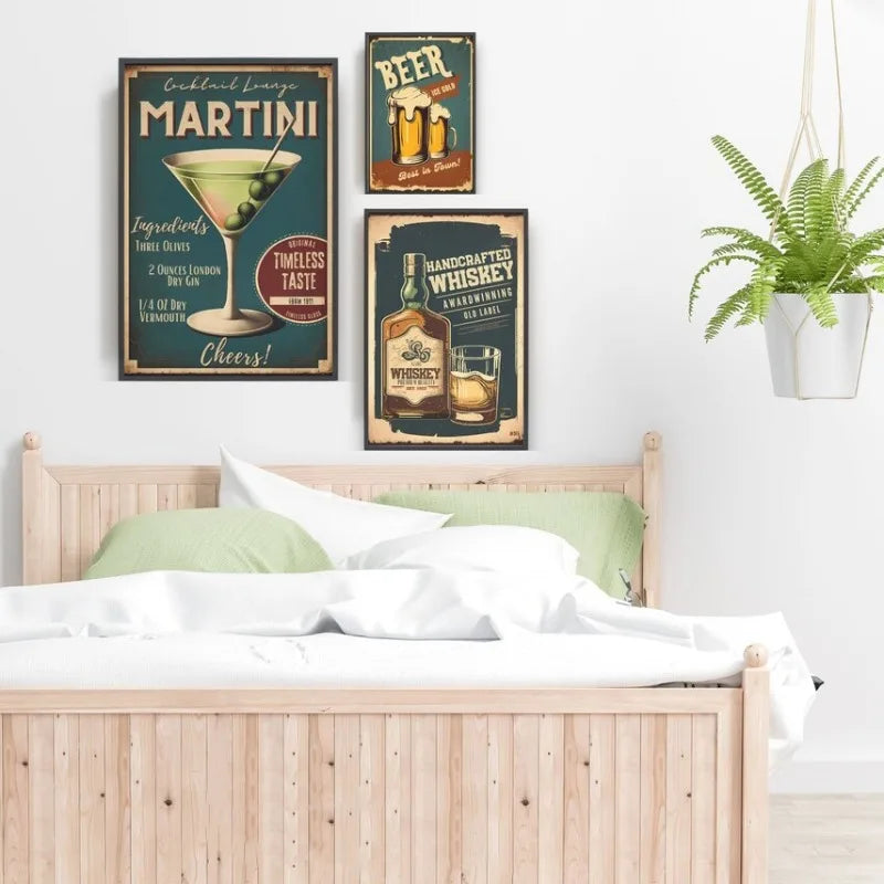 Retro Cocktail Poster – Martini, Bier & Whiskey Leinwandbild für Bar & Zuhause